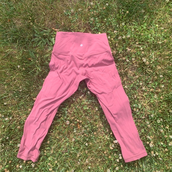Pink Lululemon Align leggings - Picture 4 of 4